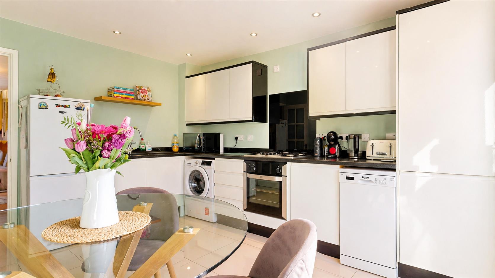 Coggeshall Grove, Wavendon Gate, Milton Keynes